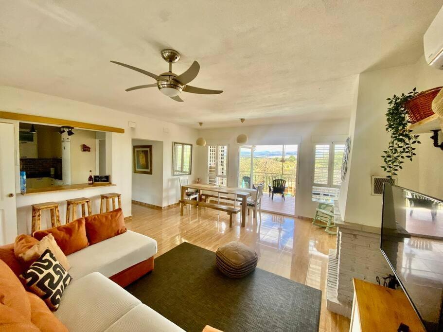 Villa Preciosa Con Hermosas Vistas. Hormigos Ngoại thất bức ảnh